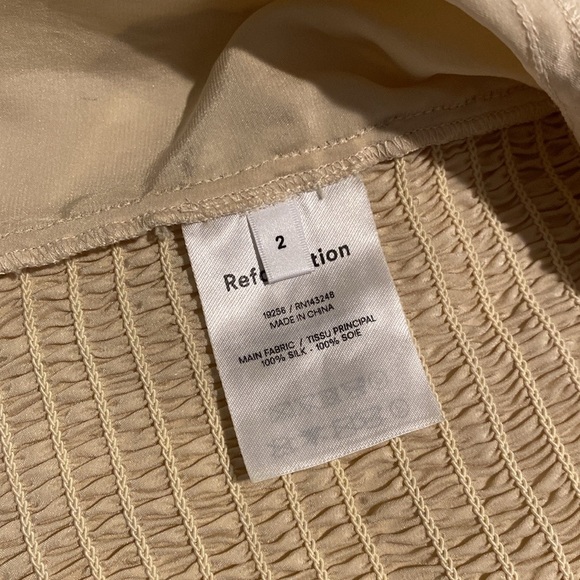 Reformation Roe top size 2 - Picture 3 of 5